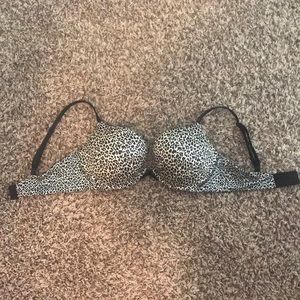Victoria secret very sexy push up bra
